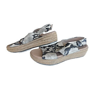 Dr. Shcolls Catch 22 Womens Slide Sandals Gray Leather Slingback Snake Print 10M